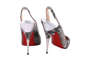 Christian Louboutin Twistochat Beige